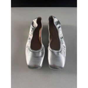 Stuart Weitzman Nadine silver leather Flat balerina size 8